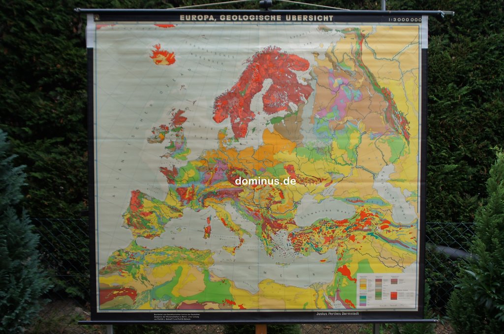 Europa-Geologische-Uebersicht-Haack-f-JPD-3M-63-die-polnNamen-wurden-geaendert-in-Abkuerzungen-St.jpg